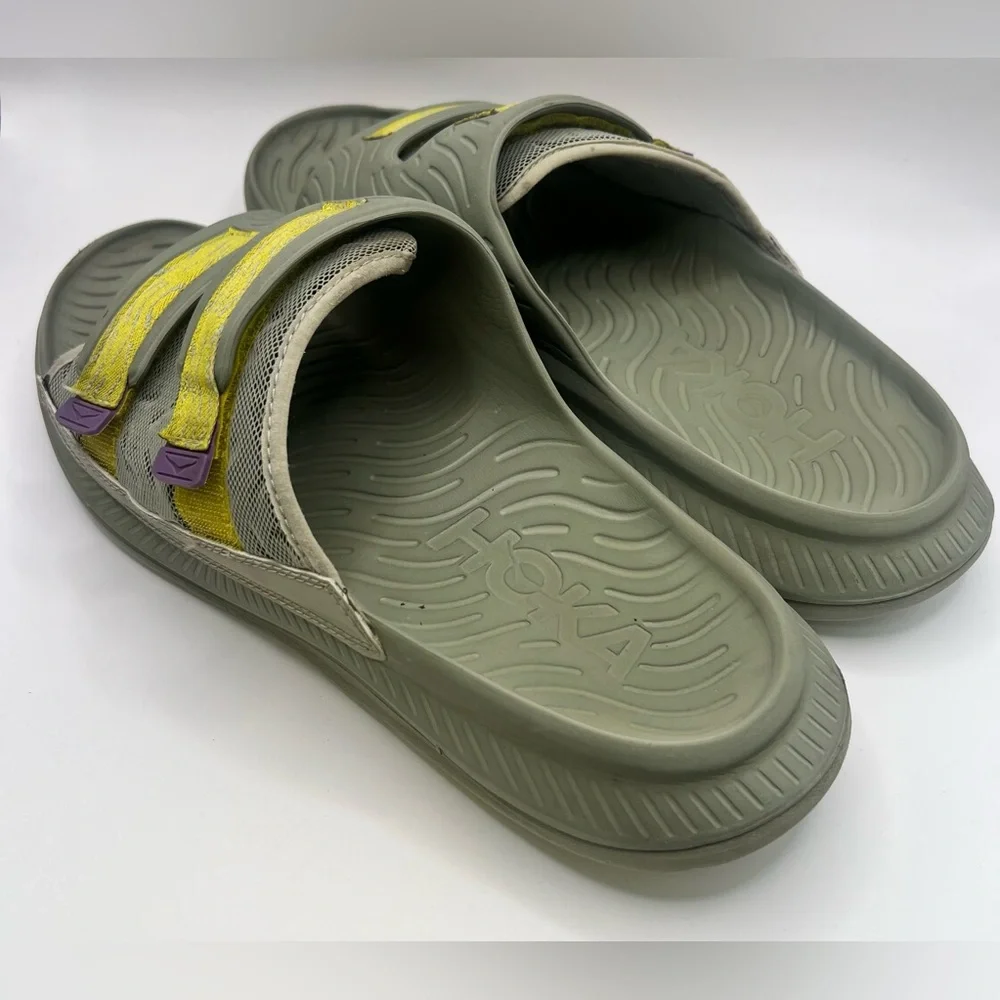 Hoka One One, Ora Luxe, Men’s Grey w/Yellow‎ & Purple Slide Sandals- Size:12